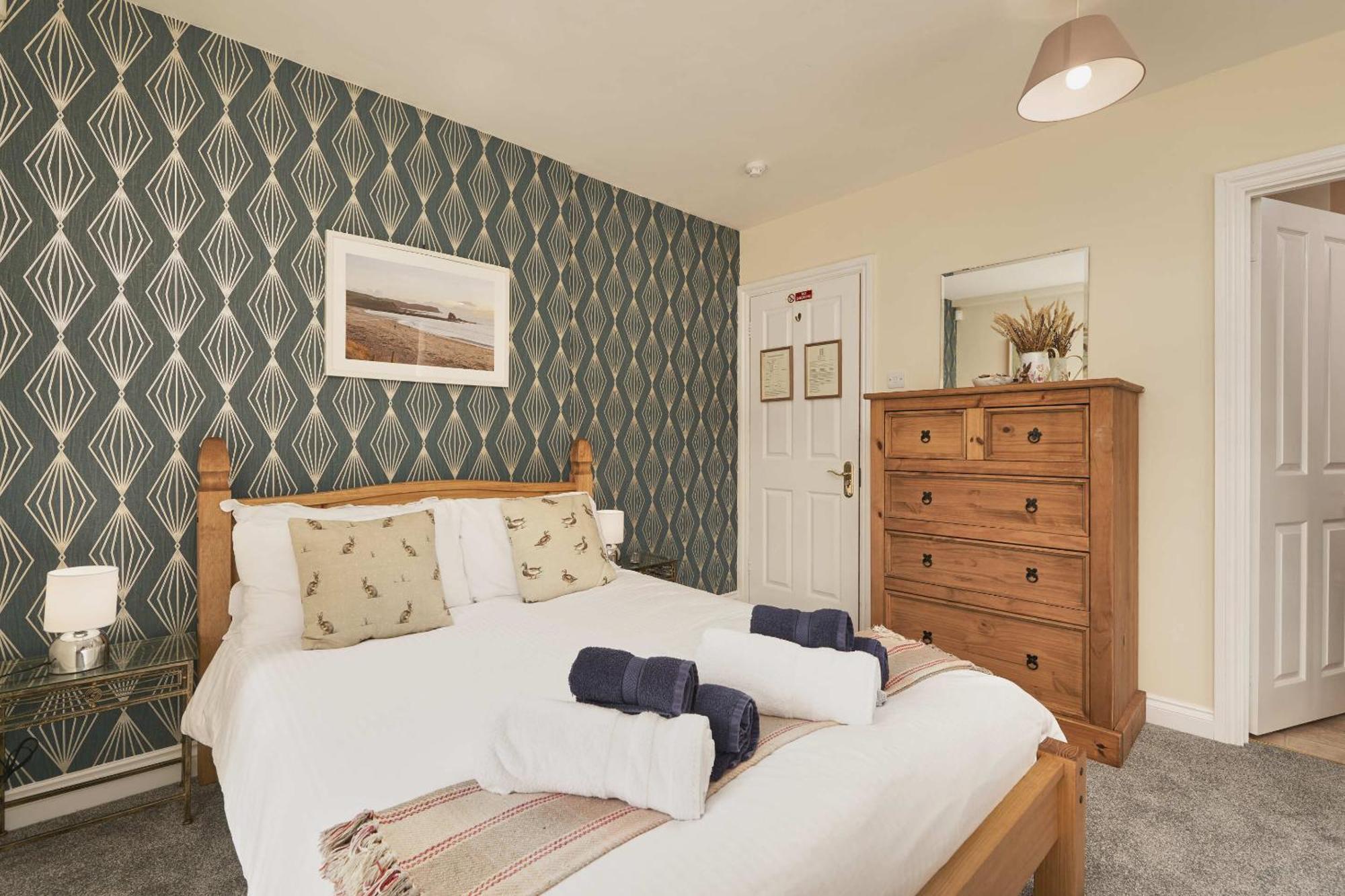 The White Hart Hotel Modbury Buitenkant foto